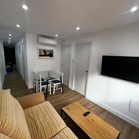 Train Station Apartment *